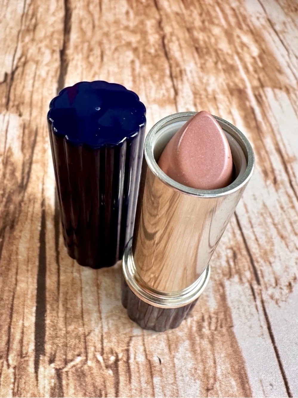 Estee Lauder MOCHA PINK Lipstick (Full Size) navy tube retired